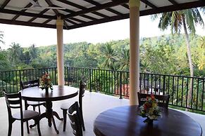 Coral Palm Villa & Apartments