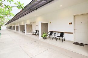 Cengkareng Transit Hotel