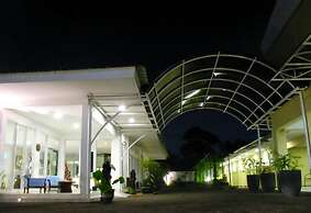 Cengkareng Transit Hotel
