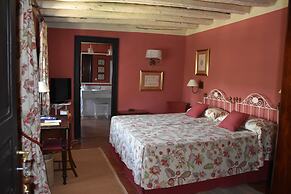 Caserío de Lobones