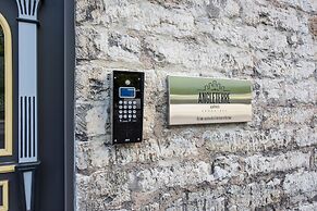 Angleterre Apartments