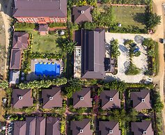 Gracious Bagan Hotel