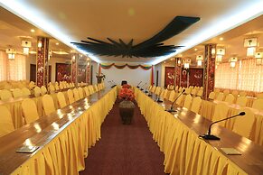 Gracious Bagan Hotel