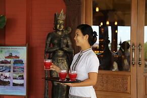 Gracious Bagan Hotel