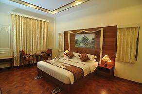 Gracious Bagan Hotel