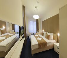 Esmarin Wellness Hotel