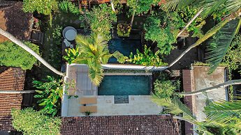 Kakul Villas & Suites