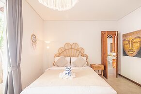 Kakul Villas & Suites