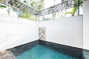 Kakul Villas & Suites