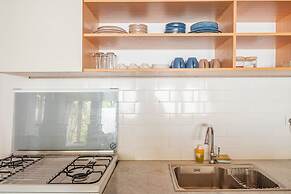 Kakul Villas & Suites