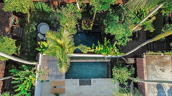 Kakul Villas & Suites