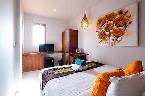 Kakul Villas & Suites