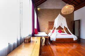 Kakul Villas & Suites