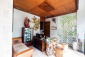 Kakul Villas & Suites