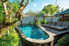 Kakul Villas & Suites