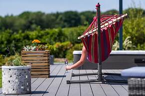 The Hideaway Experience