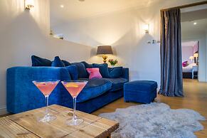 The Hideaway Experience