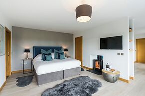 The Hideaway Experience