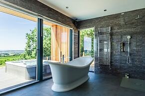 The Hideaway Experience