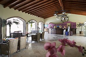 Club Anastasia Hotel