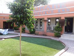 Gumare Executive Lodge