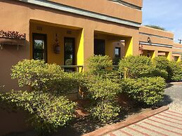 Gumare Executive Lodge