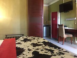 Gumare Executive Lodge