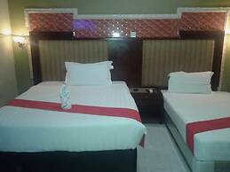 Gumare Executive Lodge