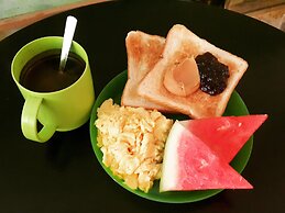 PODs The Backpackers Home & Cafe