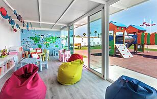 Barceló Corralejo Sands