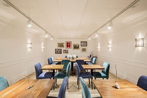 Hotel Midmost by Majestic Hotel Group