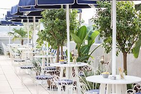 Hotel Midmost by Majestic Hotel Group