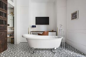 Hotel Midmost by Majestic Hotel Group