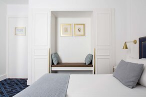 Hotel Midmost by Majestic Hotel Group