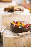 Hotel Midmost by Majestic Hotel Group