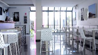 Prassa 3 Boutique Hotel