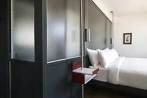 The Robey, Chicago, A Member Of Design Hotels, Chicago, United States ...