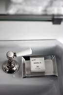 The Robey, Chicago, a Member of Design Hotels