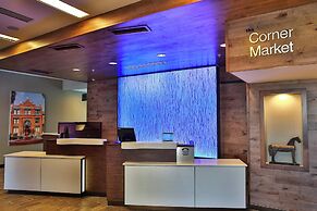 Fairfield Inn & Suites by Marriott Savannah Midtown