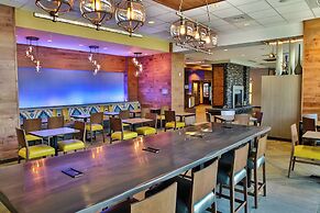 Fairfield Inn & Suites by Marriott Savannah Midtown