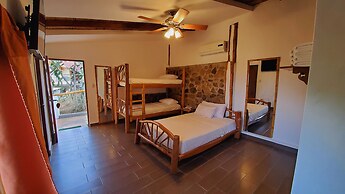 Nativa Bambu Ecolodge