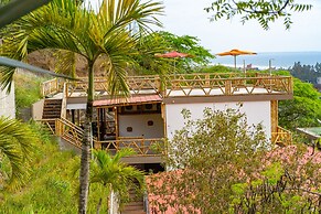 Nativa Bambu Ecolodge