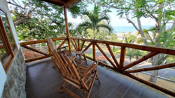 Nativa Bambu Ecolodge