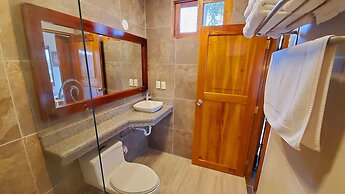 Nativa Bambu Ecolodge