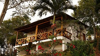 Nativa Bambu Ecolodge