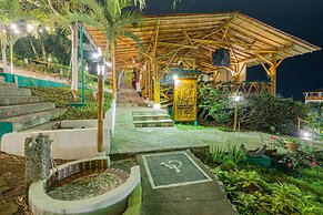 Nativa Bambu Ecolodge