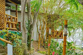 Nativa Bambu Ecolodge