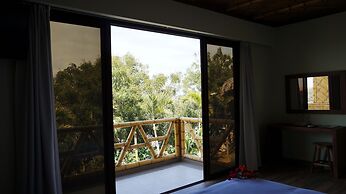Nativa Bambu Ecolodge