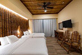 Nativa Bambu Ecolodge