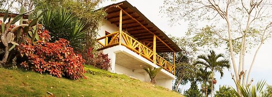 Nativa Bambu Ecolodge